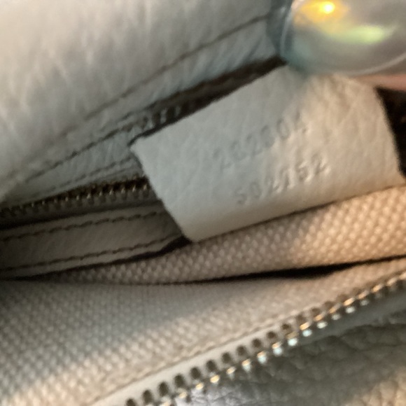 - Never used large Gucci hobo - Picture 14 of 14